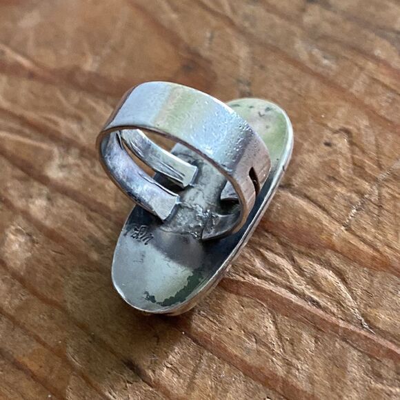 💛 Vintage Navajo Signed Sterling Silver Turquoise Ring - Picture 4 of 6